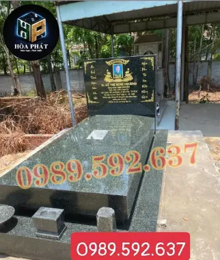 Mộ đá nguyên khối